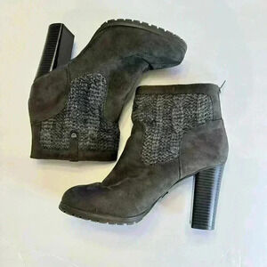 Juicy Couture Lupia women's grey boots size 10M